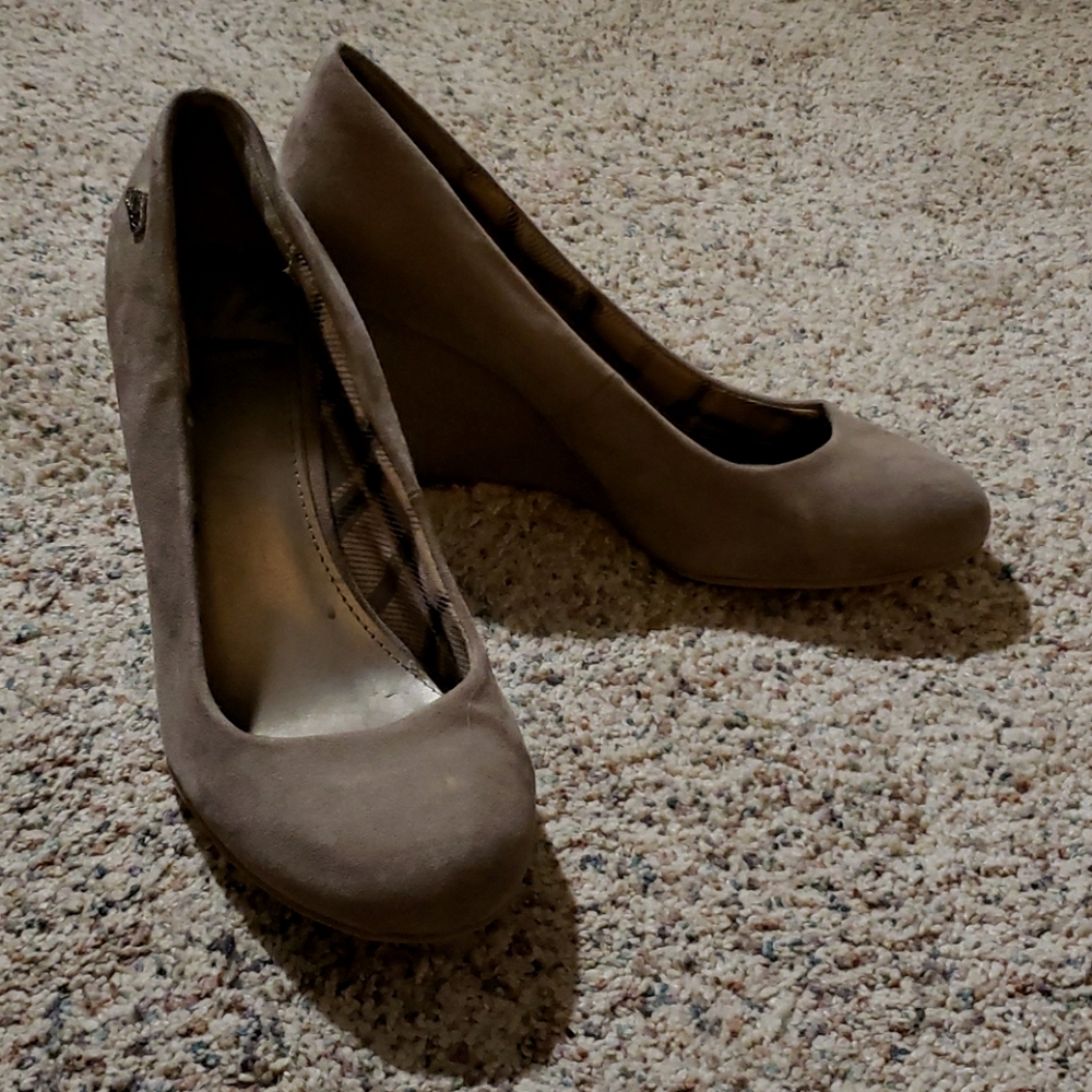 Womens Pumps